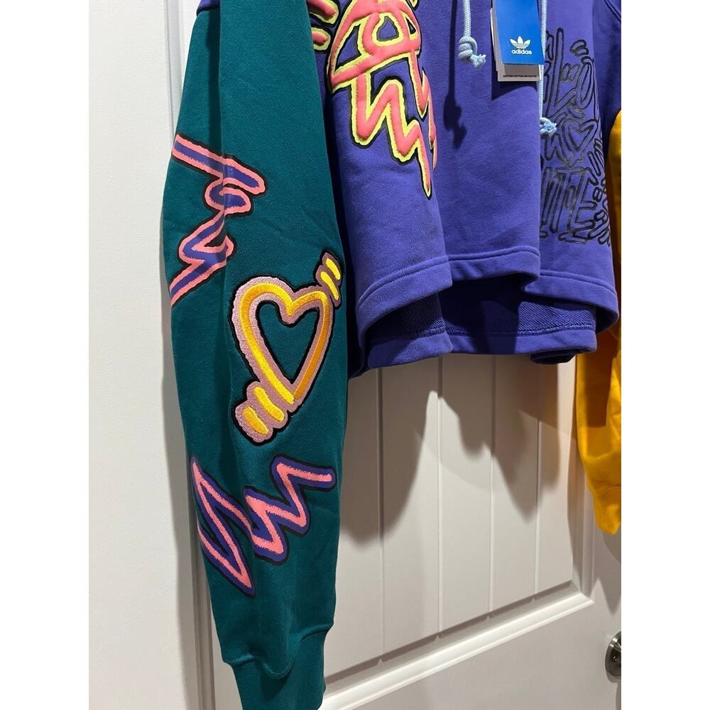 NWT❤️Adidas Women Crop Pullover Hoodie szM - Picture 11 of 11